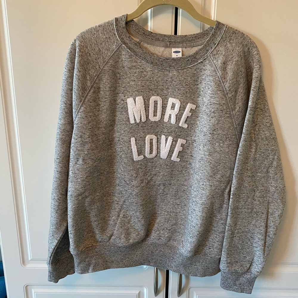 Old Navy women’s crew neck sweatshirt